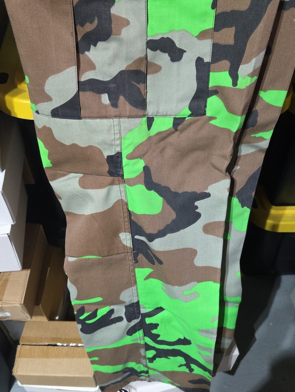 Men's Military 6 pocket Lime Green Camo BDU … - Picture 3 of 3